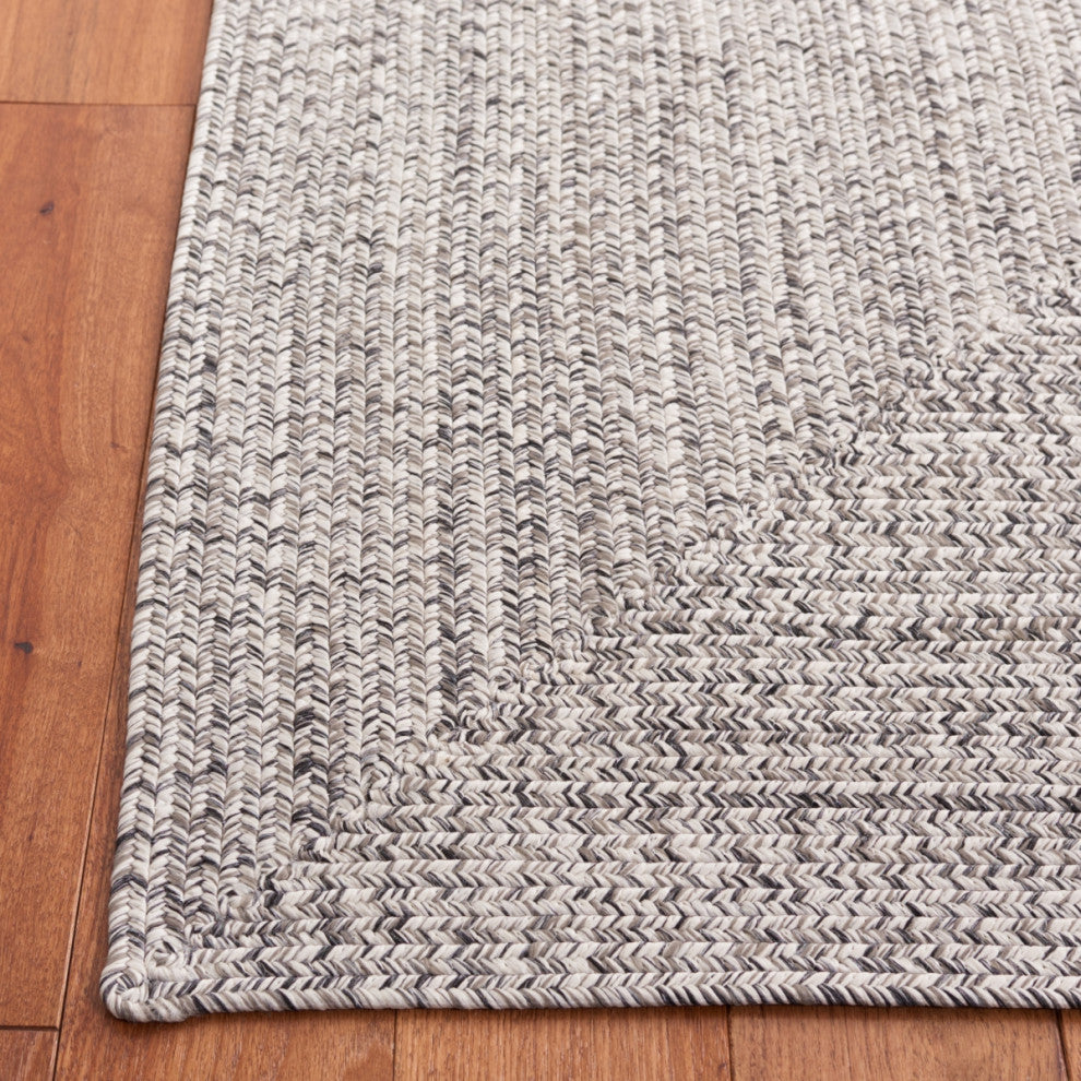 Safavieh Braided BRA201 Rug Machine-Washable, Grey/Ivory, 5' Square