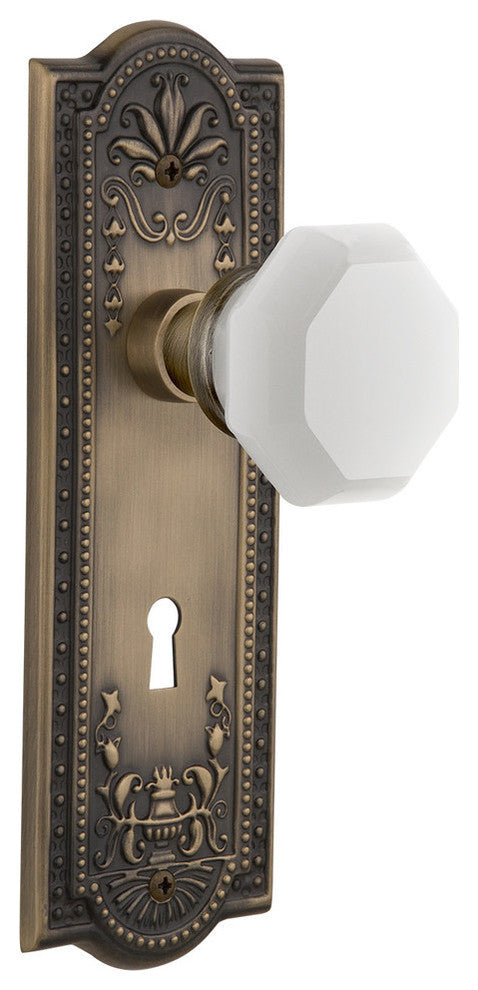 Meadows Plate with Keyhole Double Dummy Waldorf White Milk Glass Knob