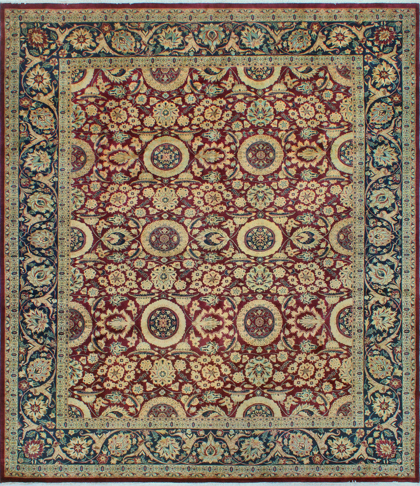 Vegetable-dyed Pak-Persian Ebeki Eggplant/Black Rug, 8'2x9'7
