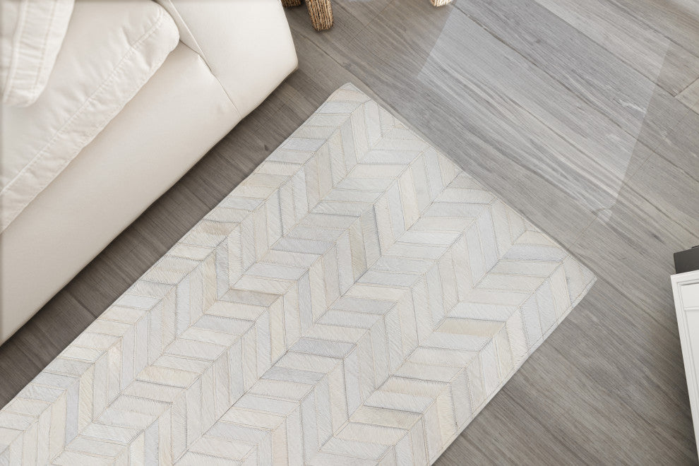 Cowhide Patchwork Runner Rug - Herringbone Off White 2.5"X8"