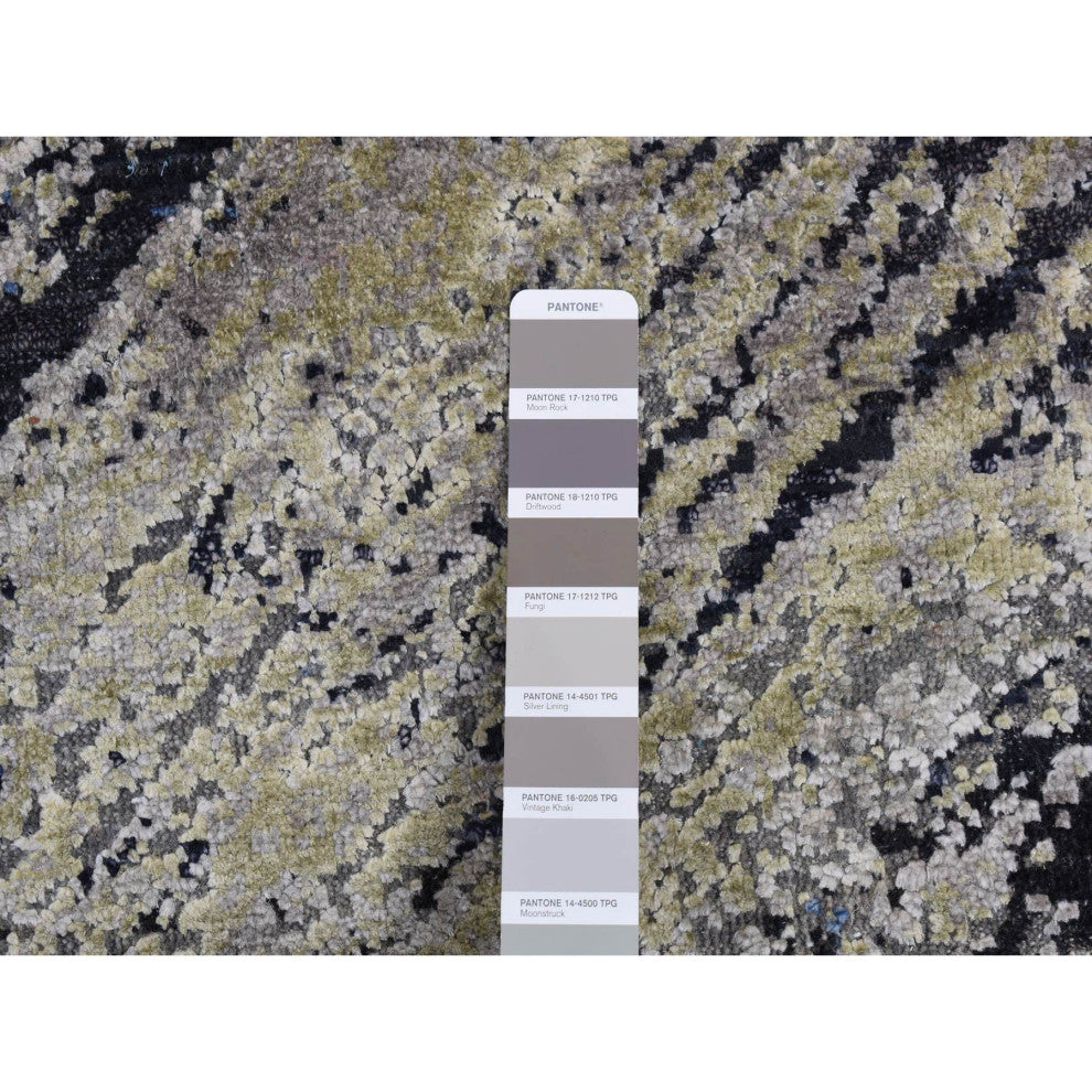 Gray, THE WOOD GRAIN Design, Silk With Wool, Hand Knotted Rug, 9'x12'1"