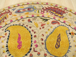 EORC Hand-tufted Wool Ivory Transitional Floral Paisley Rug, Round 7'9"