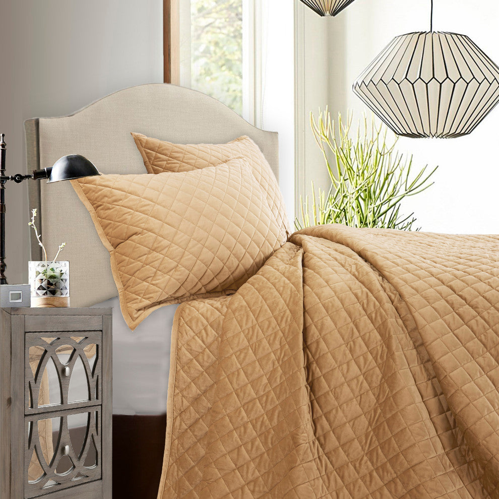 Velvet Diamond Quilt Set, Full/Queen, Gold, 3 Piece