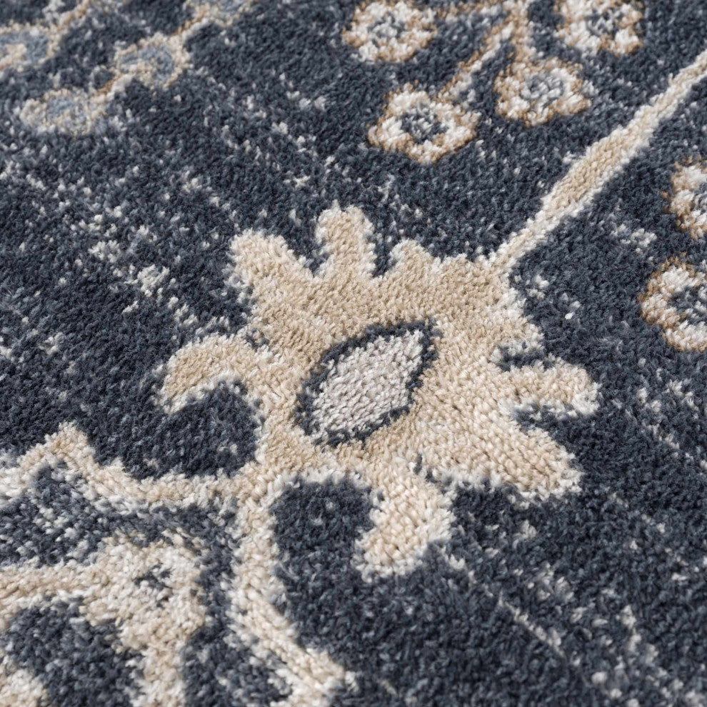 Hauteloom Scalby Area Rug, 7'9"x9'6" Rectangle