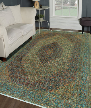 Super Vintage Distressed Qahhar Ivory/Navy Rug, 6'4 x 9'10