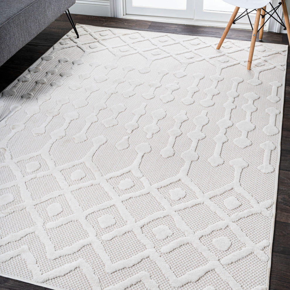 Peralta Moroccan Diamond Indoor/Outdoor Ivory 5 ft. x 8 ft. Area Rug