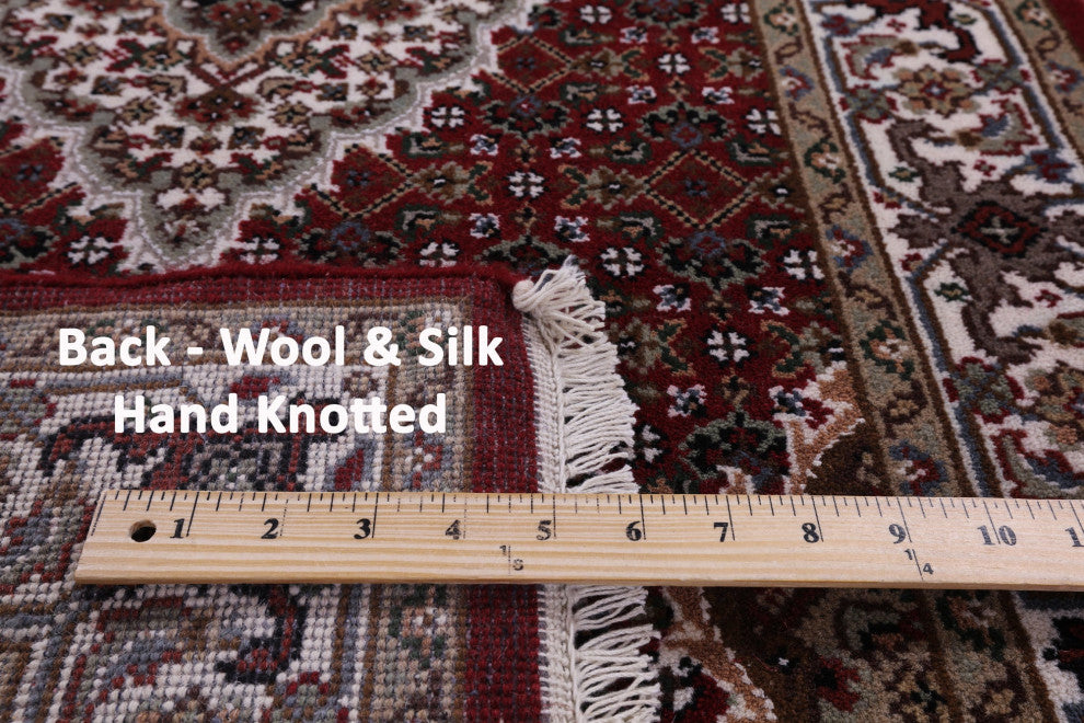 Persian Tabriz Handmade Wool & Silk Runner Rug 2' 8" X 8' 1" - Q13031