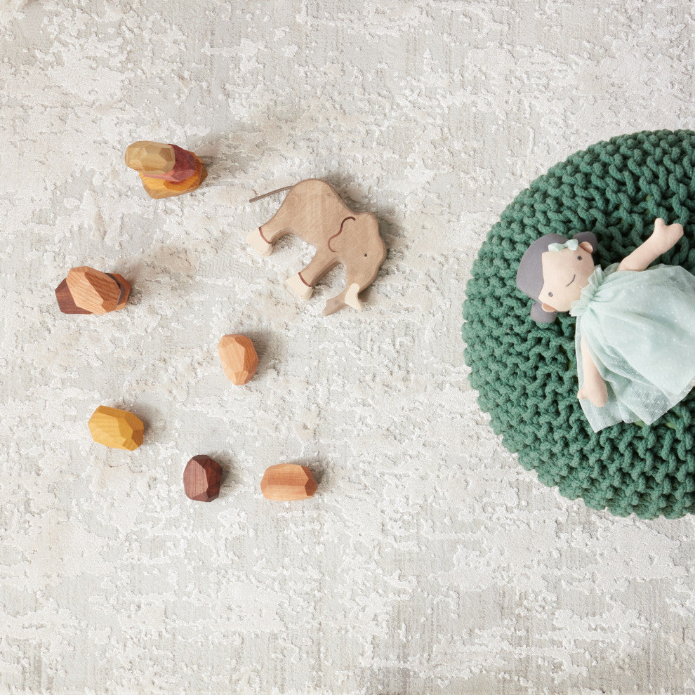 Jaipur Living Arvo Abstract Silver/White Area Rug, 5'3"x7'6"