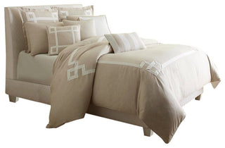 Aico Amini Avenue A Queen 9 pc Comforter Set in Natural