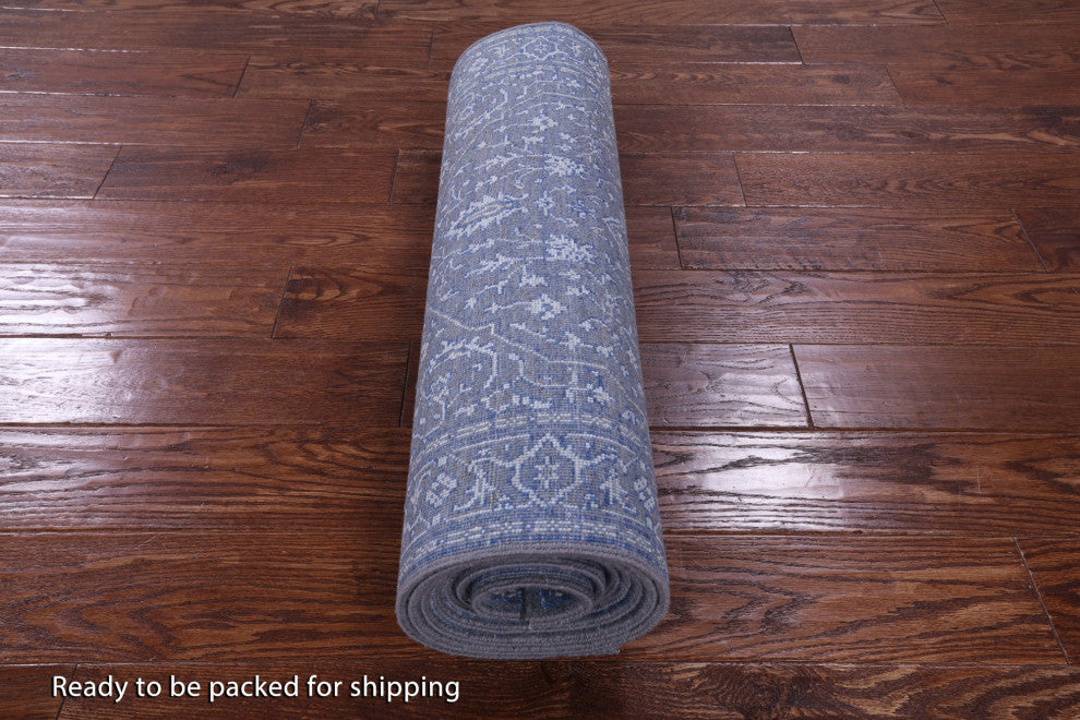 2' 7" X 10' 3" Persian Heriz Serapi Handmade Wool & Silk Runner Rug - Q13682