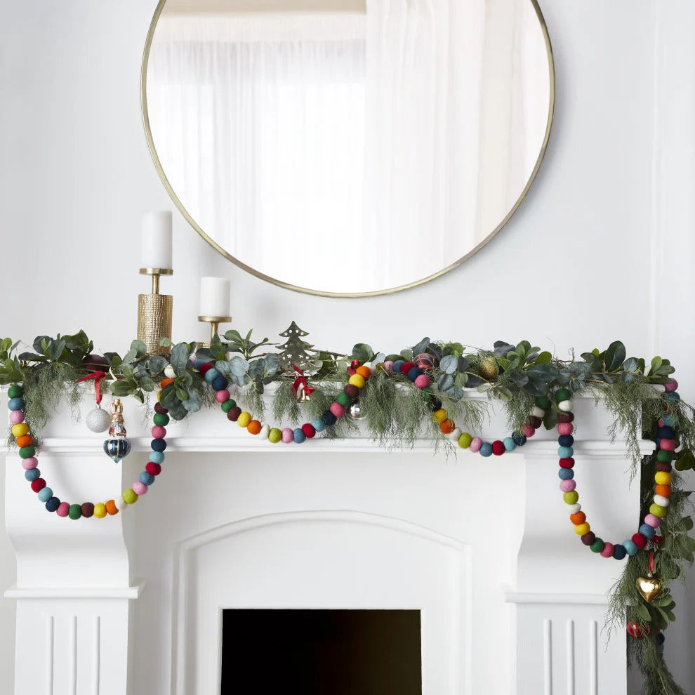 Wreaths & Garlands