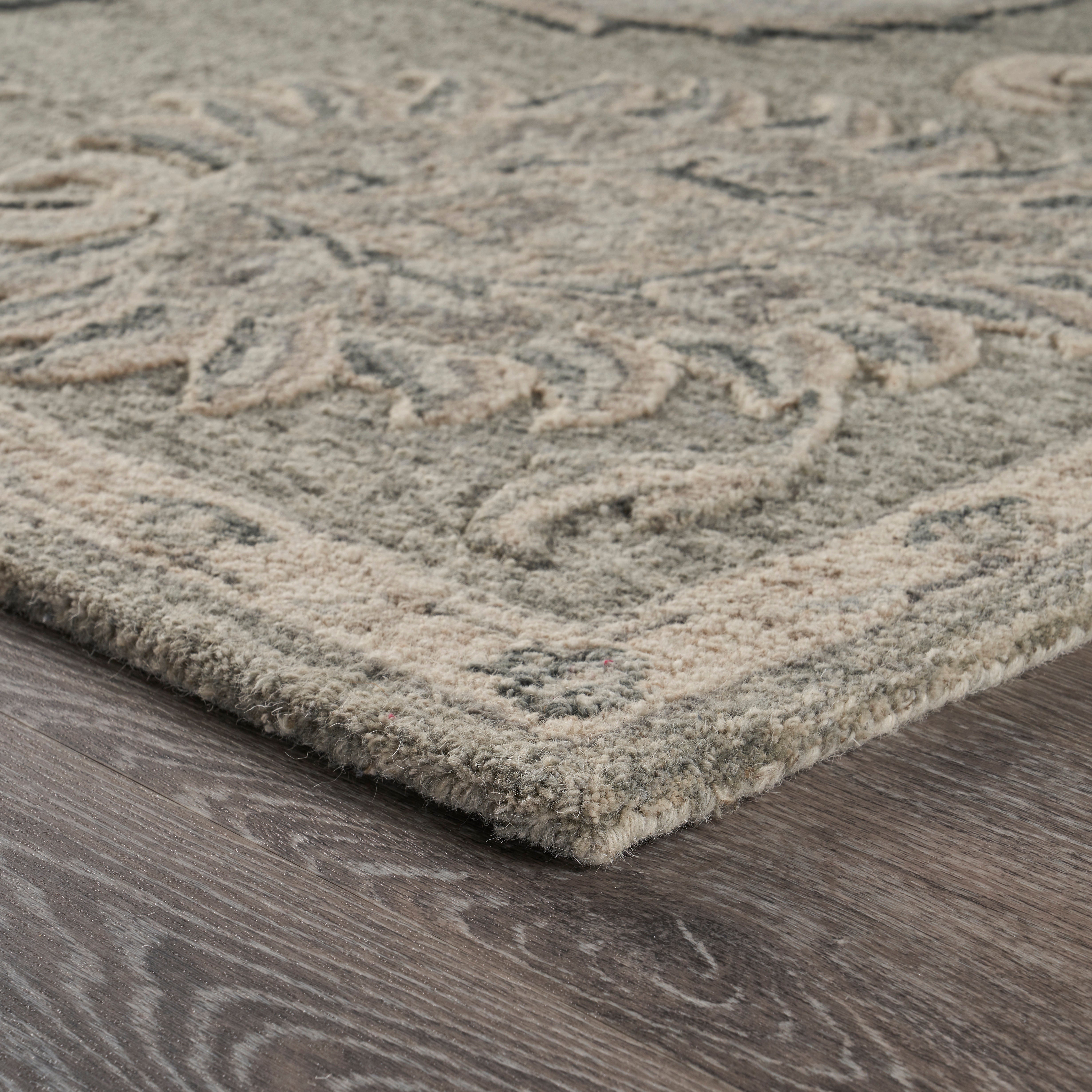Light Gray Traditional Botanical Area Rug, 5'0" X 7'0"
