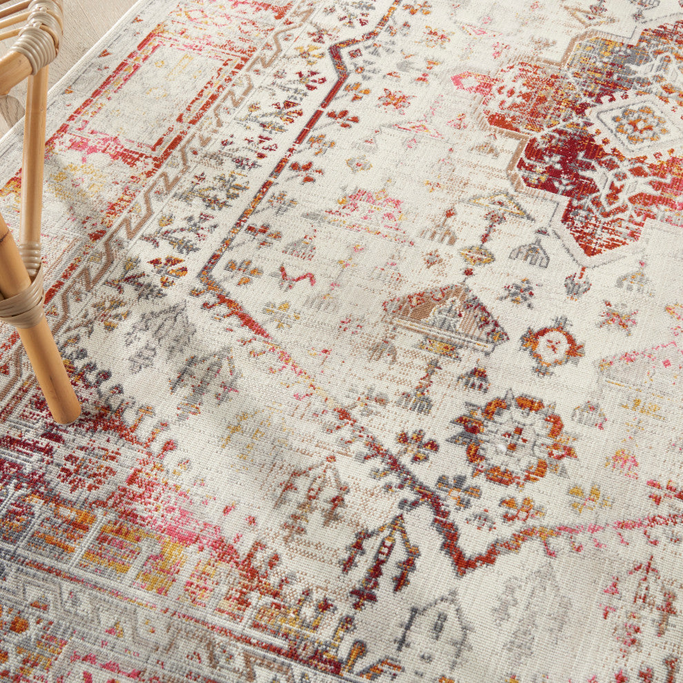 Nourison Vintage Kashan 4' x 6' Ivory Red Vintage Indoor Area Rug