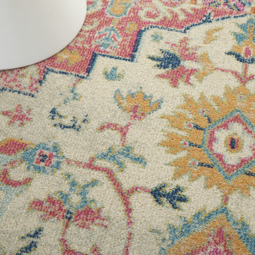 7" x 10" Ivory and Pink Medallion Area Rug