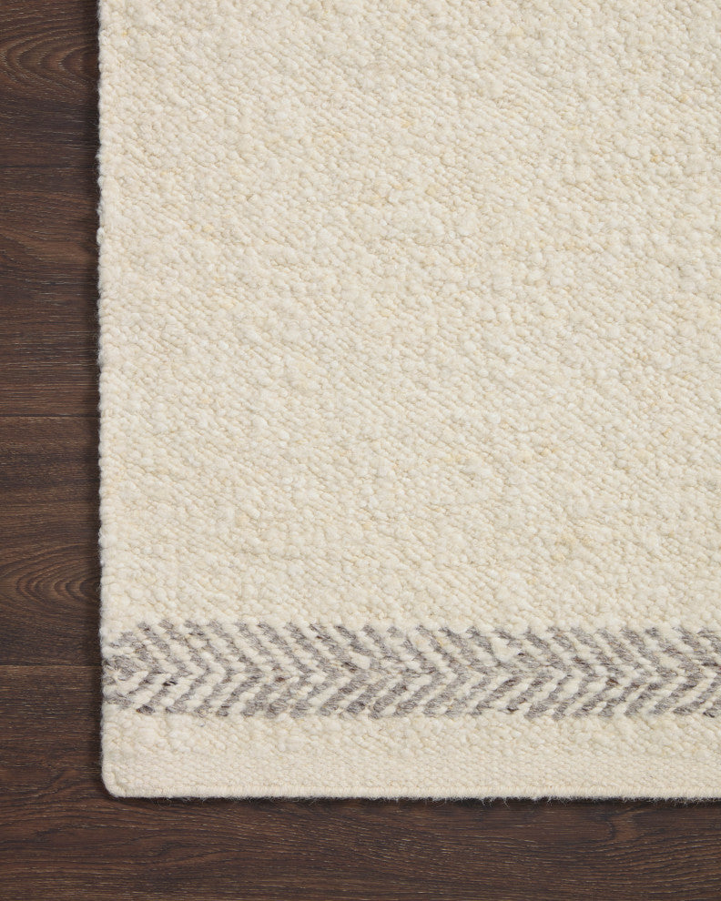 Loloi Reyla Ivory / Silver 2''-6" x 13'' Area Rug