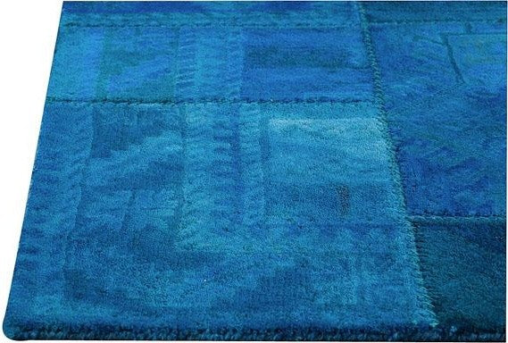 Hand Tufted Turquoise Wool Area Rug