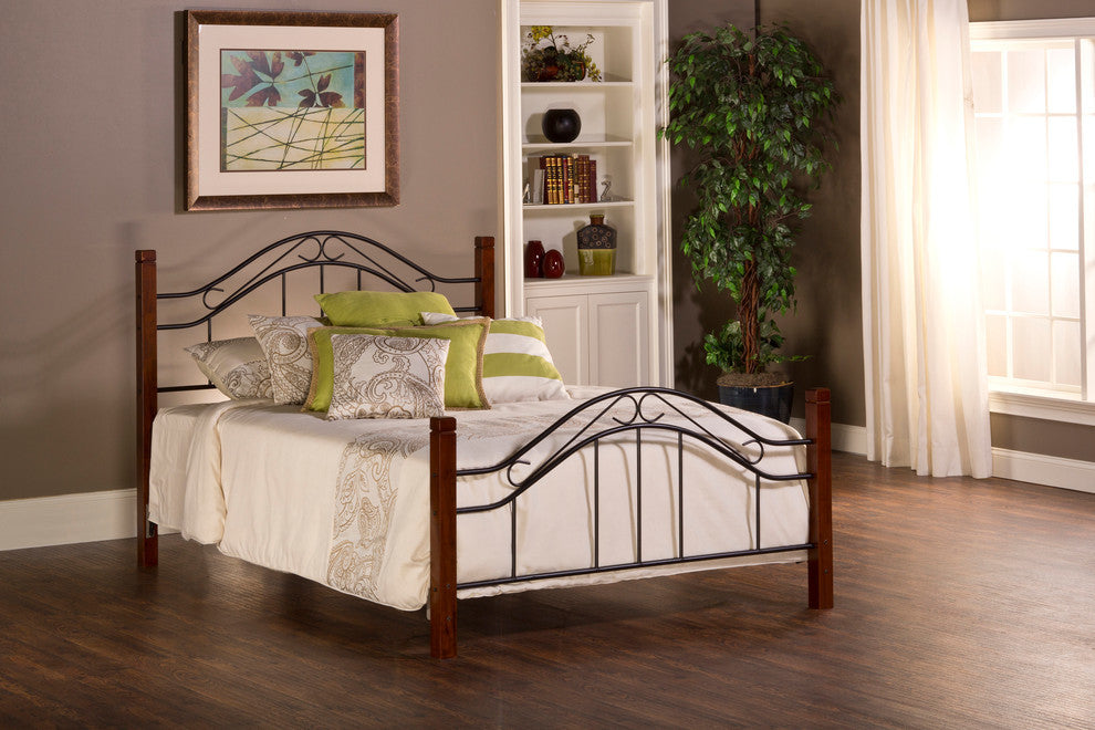 Matson Winsloh Bed Set With Rails