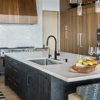 Akicon™ Copper Pull Out Kitchen Faucet With Deck Plate, Single Level Solid Brass, Matte Black