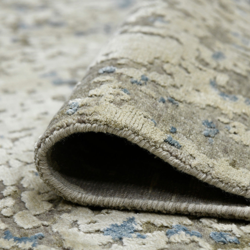 Essence Vailier Area Rug, Gray, 2' x 3', Abstract
