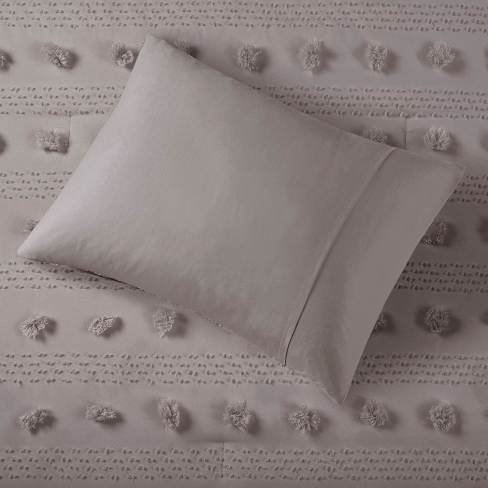 Intelligent Design Lucy Clip Jacquard Comforter Set
