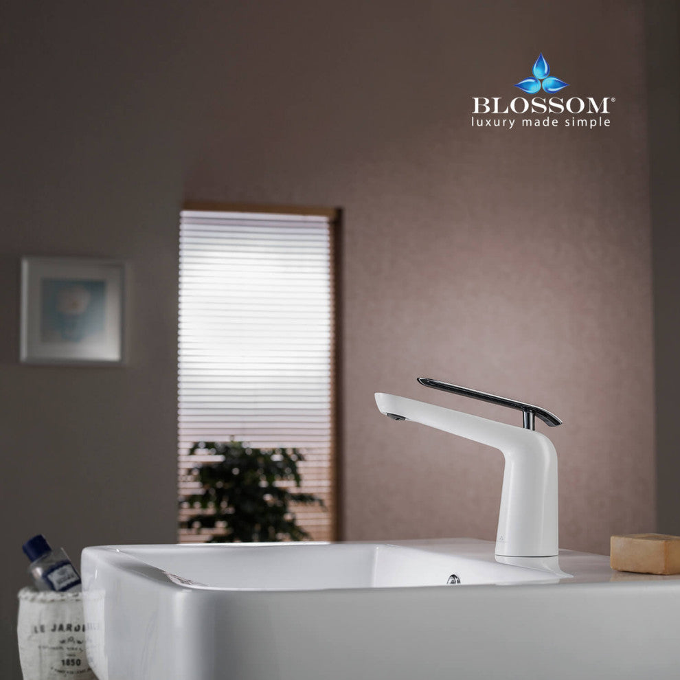 Bath Faucet Single Handle Lavatory Faucet Chrome / White