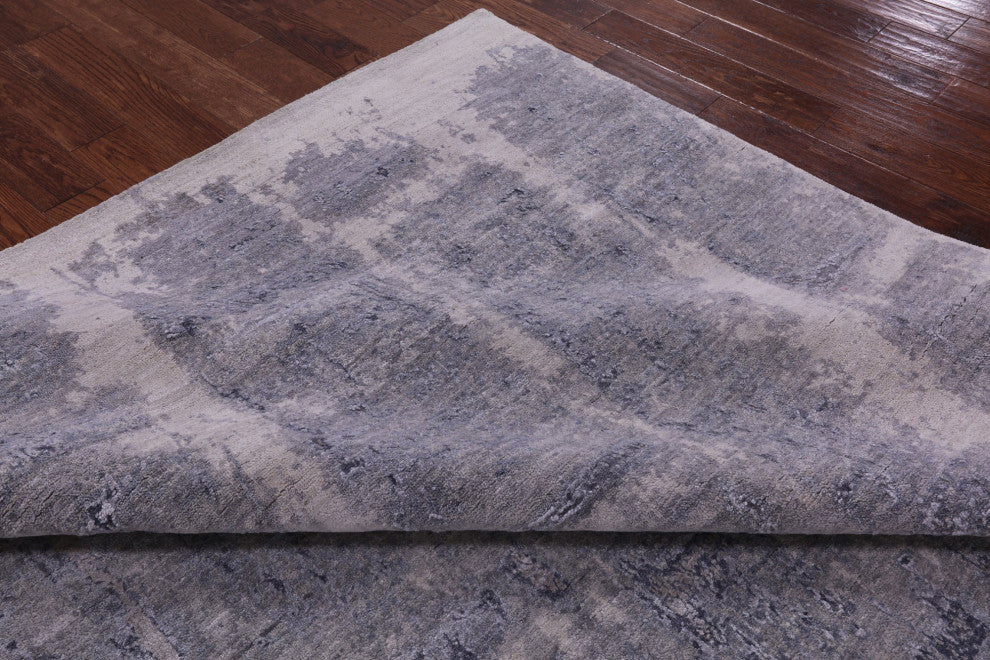7' 10" X 10' 0" Hand-Knotted Abstract Wool & Silk Rug - Q13091