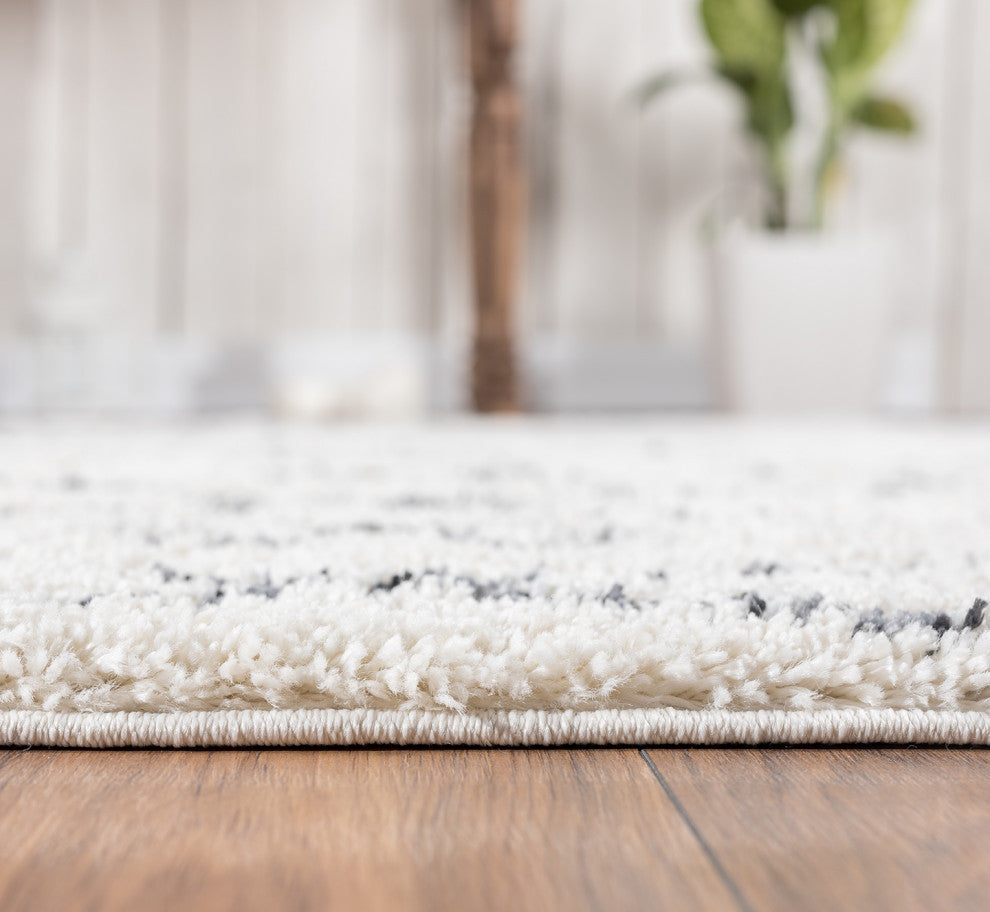 Abani Willow WIL160A Moroccan Shag Cross-Cross Area Rug