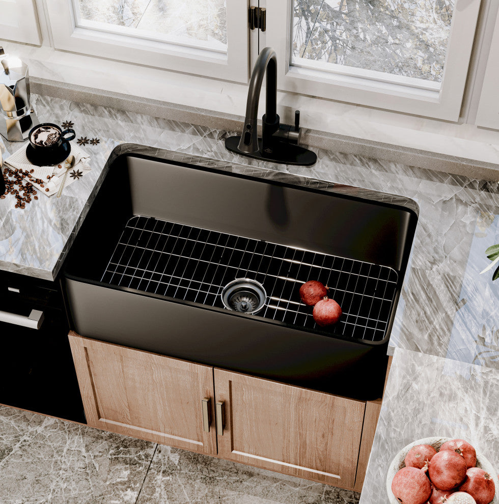 Fireclay Single Bowl Farmhouse Apron Kitchen Sink with Pull Down Kitchen Faucet, 33