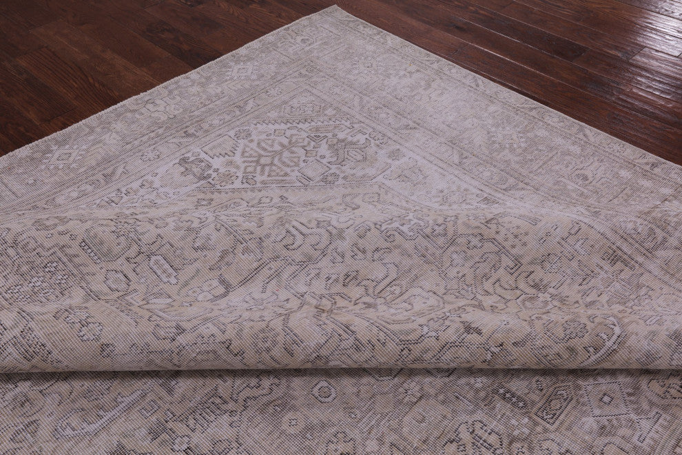 9' 5" X 11' 10" Handmade Persian Vintage White Wash Rug Q4653