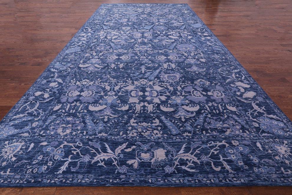 10' 0" X 20' 2" Modern Hand-Knotted Wool Rug Q9007