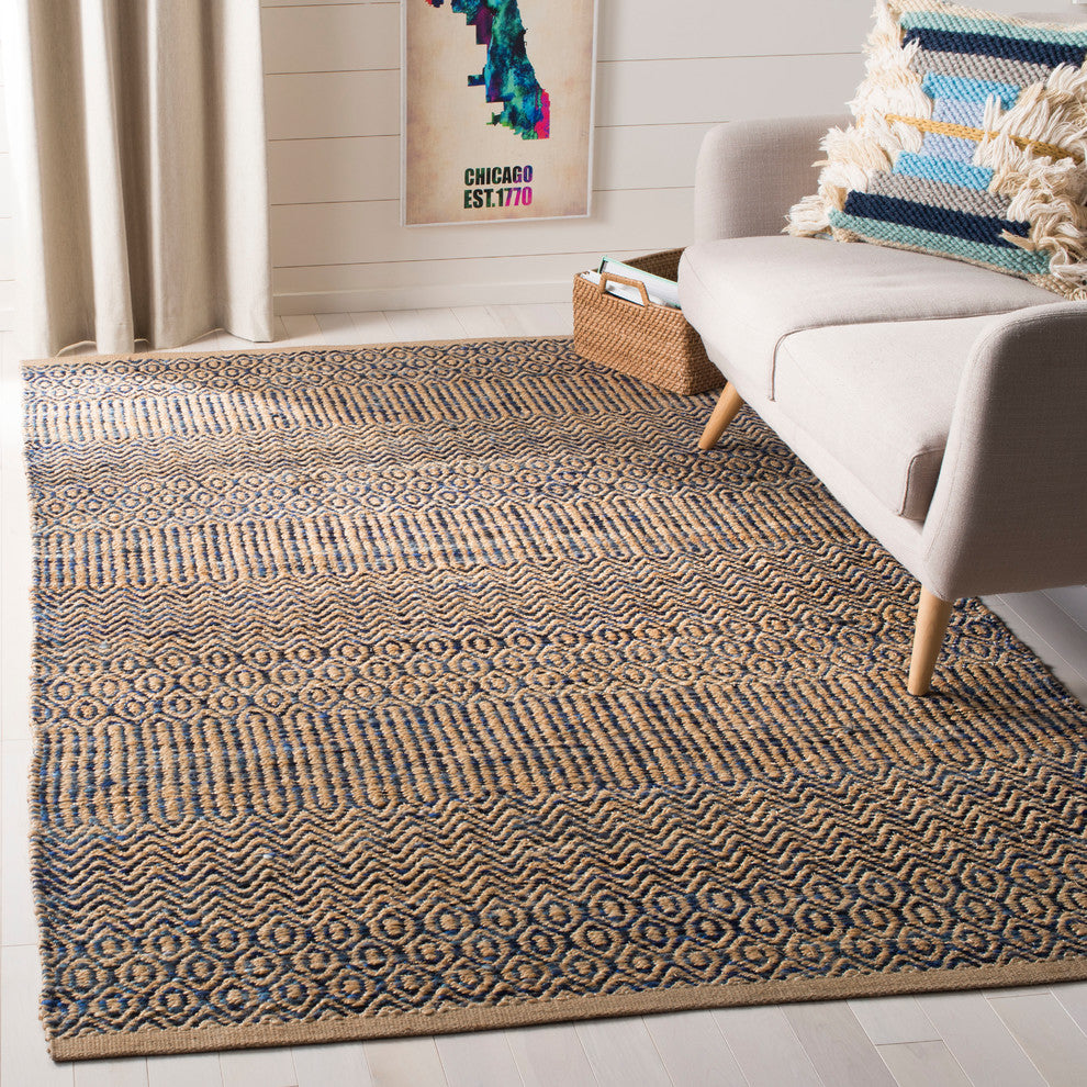 Safavieh Cape Cod Collection CAP309 Rug, Navy/Natural, 6'x9'