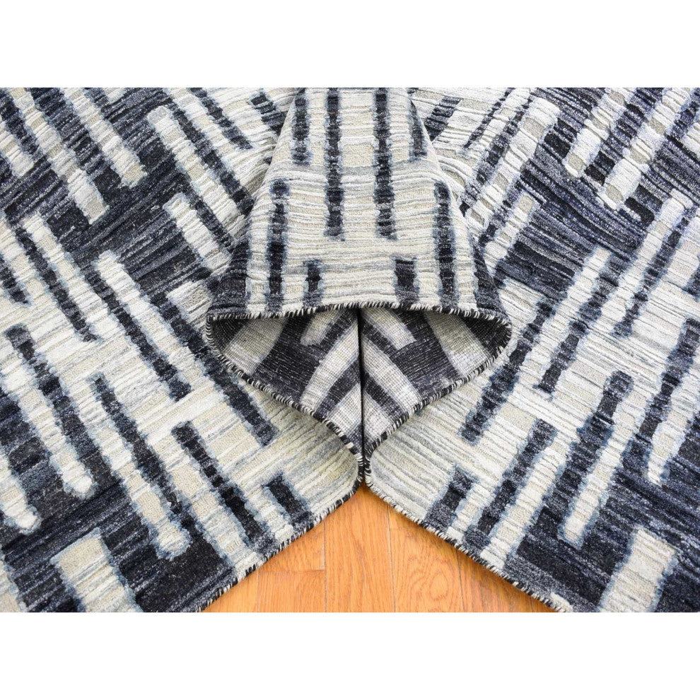 Black and White Zig Zag Design Pure Silk and Textured Wool Rug, 9'0" x 12'0"