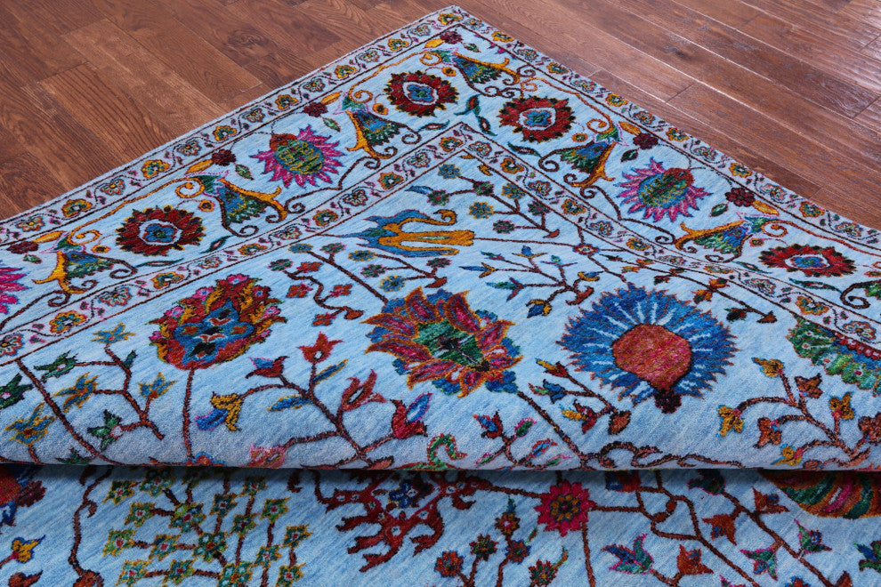 9' 0" X 11' 7" Persian Handmade Wool & Silk Rug - Q14927