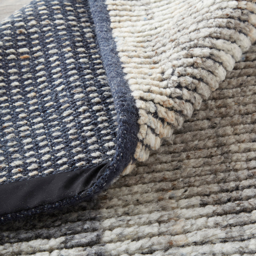 Weave & Wander Rheed Wool Rug, Light Gray/Brown, 5ft-6in x 8ft-6in Rug