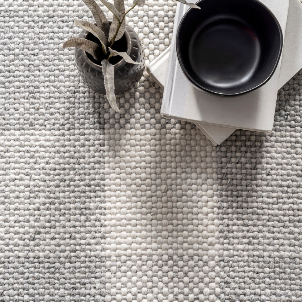 Nuloom Hand Woven Ellis Farmhouse Plaid Fringe Striped Area Rug, Grey 6'x9'