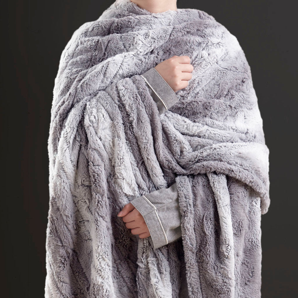 Beautyrest Zuri Oversized Faux Fur Heated Throw, Grey