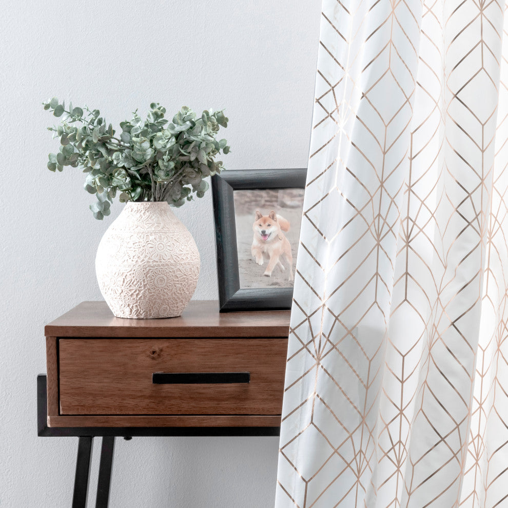 Deco Crushed Taffeta Tailored Panel, Gold, 48" X 63"