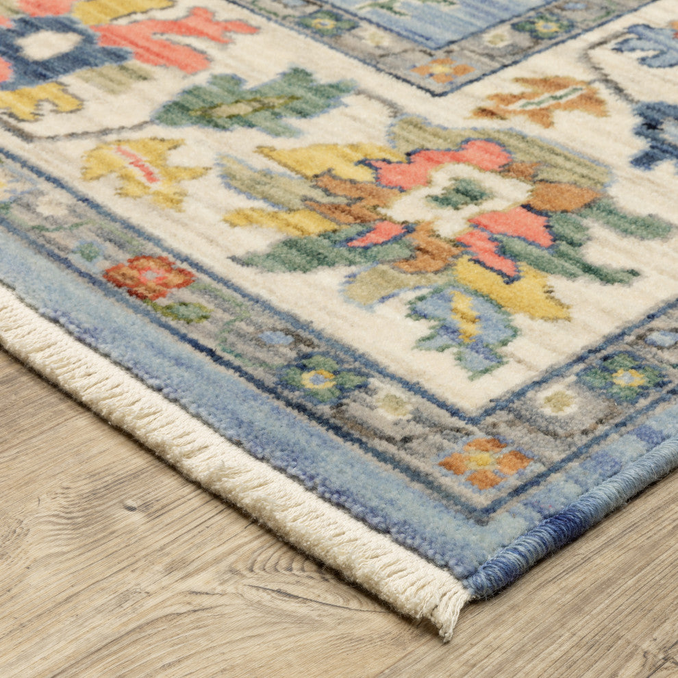 Leoness Vintage Traditional Blue/ Multi Area Rug, 5'3" x 7'6"