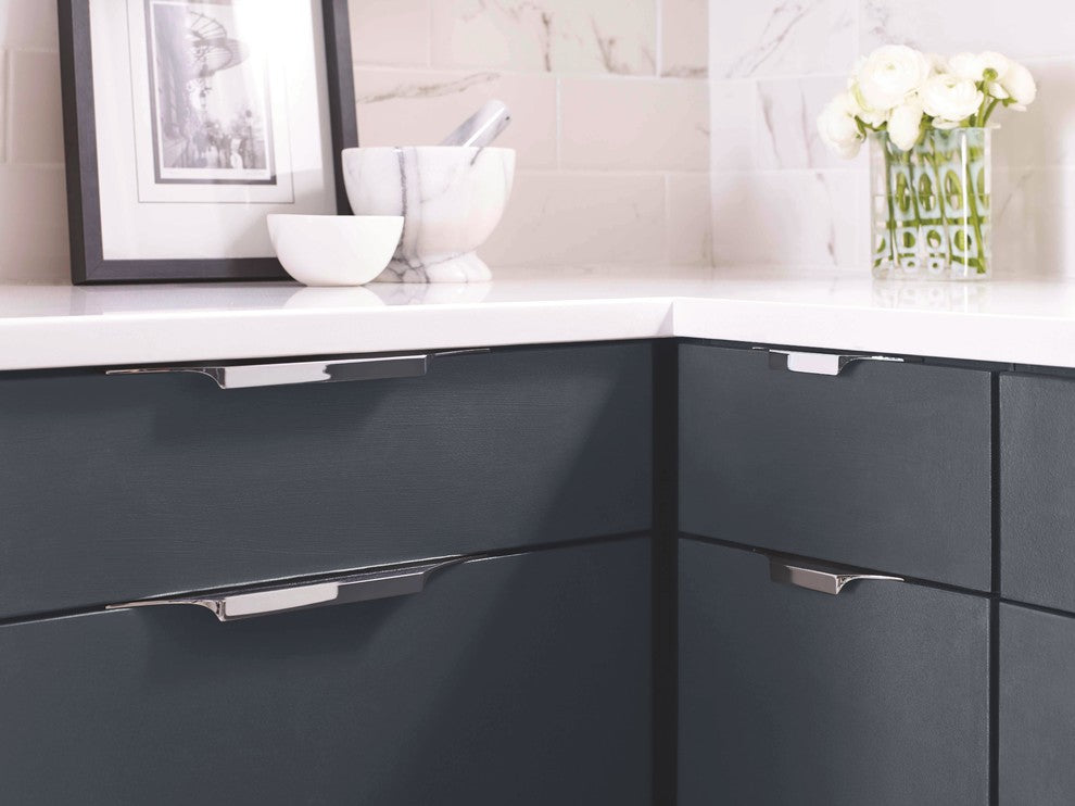 Extent 4-3/16" CTC Cabinet Edge Pull, Polished Chrome
