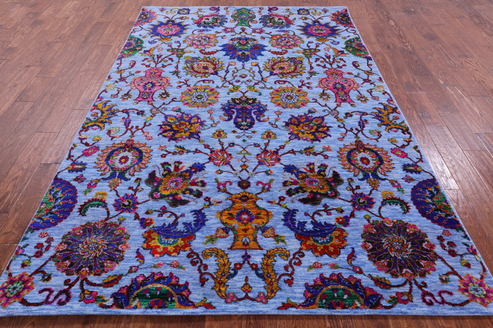 6' 0" X 8' 11" Persian Wool & Silk Handmade Rug - Q14924