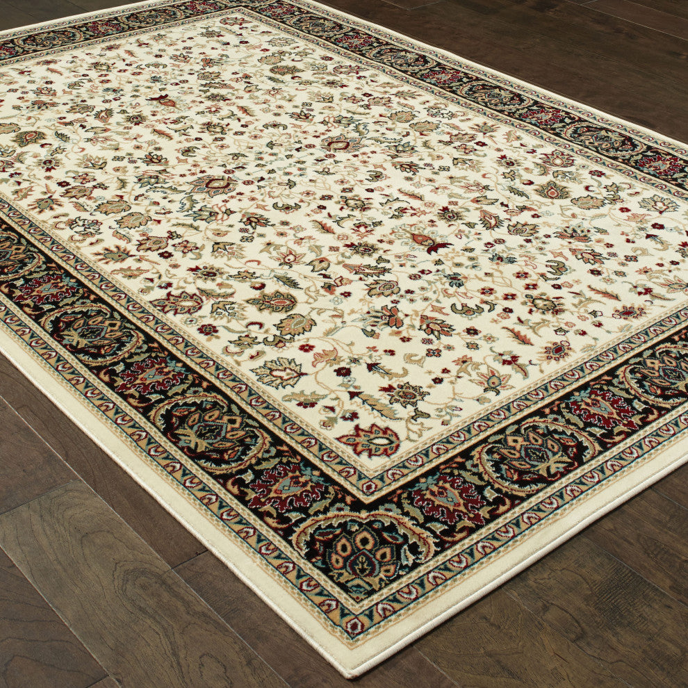Karaman Traditional Ivory/ Black Area Rug, 6'7"x9'6"