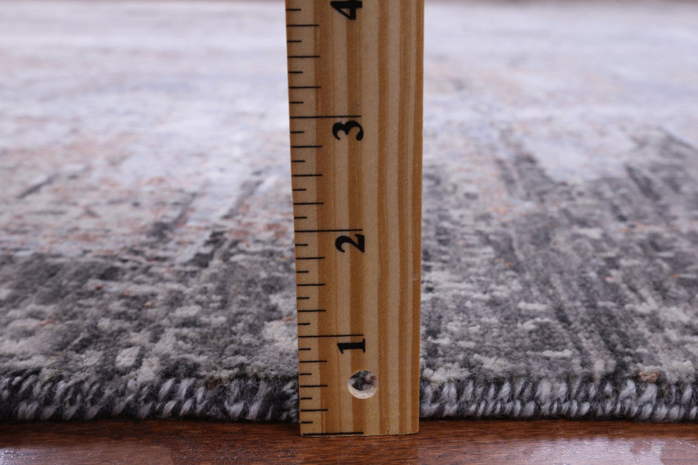 Hand Knotted Wool and Silk Abstract Rug 8' 0" X 10' 2" Q8554