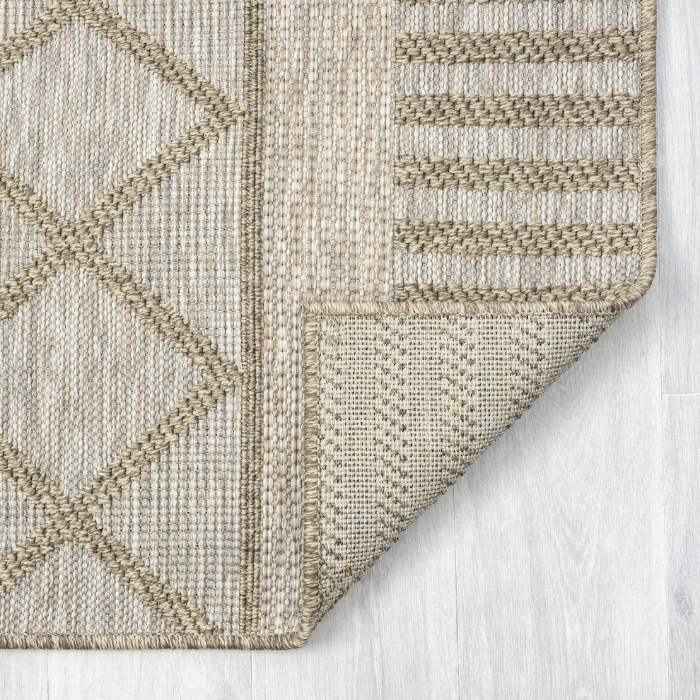 Paolo Contemporary Diamond Brown Indoor Outdoor Area Rug, 5' x 7'