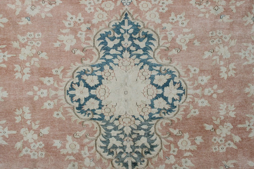 Pak-Persian Taimour Peach Rug 7'6"x10'3"