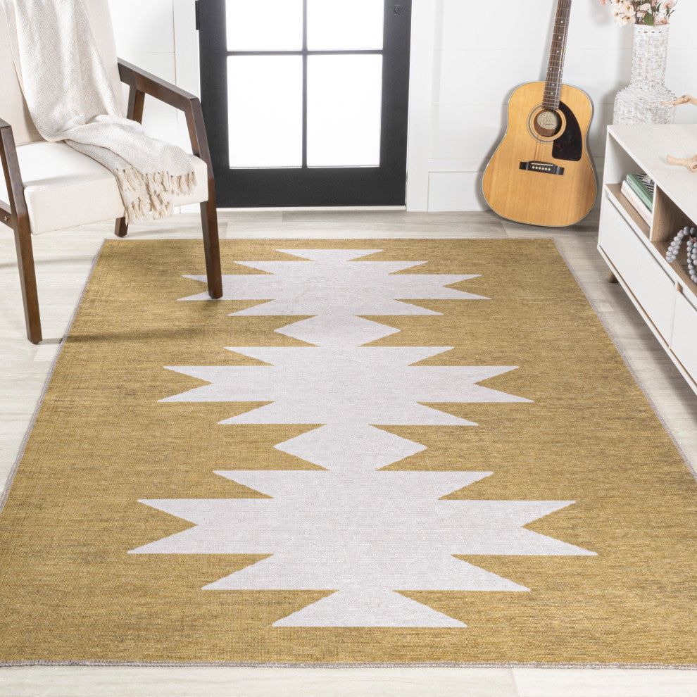 Chayton Minimalist Geometric Machine-Washable Area Rug, Yellow/Cream, 4x6