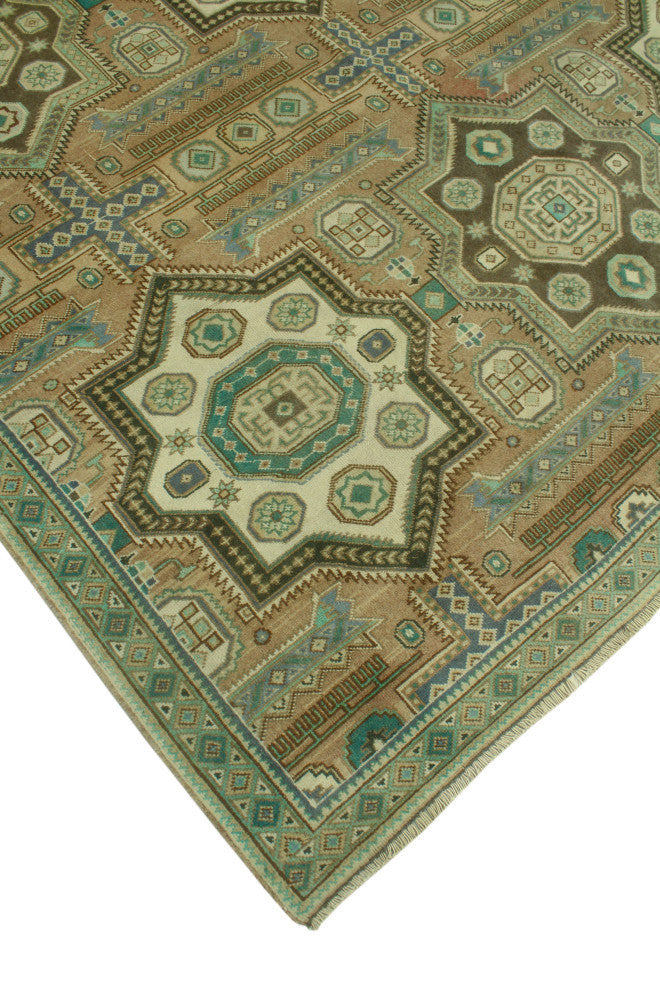 Fine Vintage Distressed Alvis Beige/Light Green Rug, 7'0x10'0