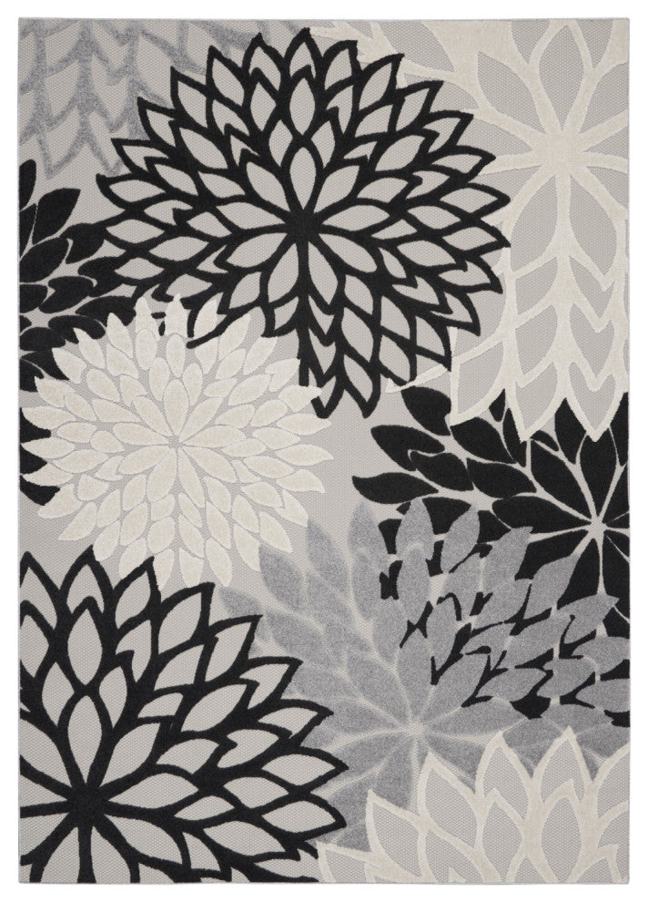 7 x 10 Black Gray White Indoor Outdoor Area Rug