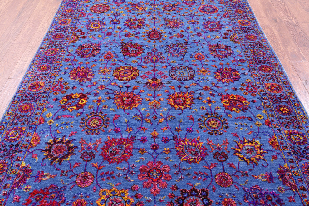 6' 1" X 9' 4" Persian Hand Knotted Wool & Silk Rug - Q15979