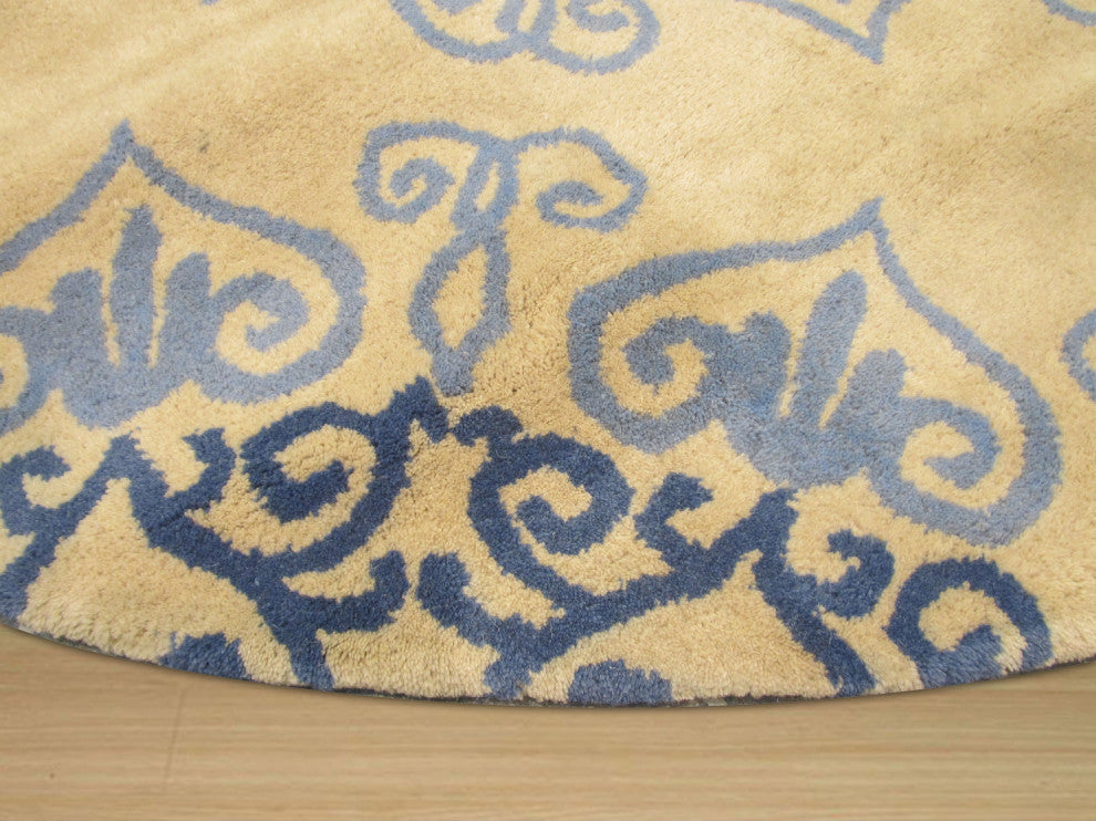 Hand-tufted Wool Ivory Transitional Oriental Modern Naiin Rug, 7'9 Round