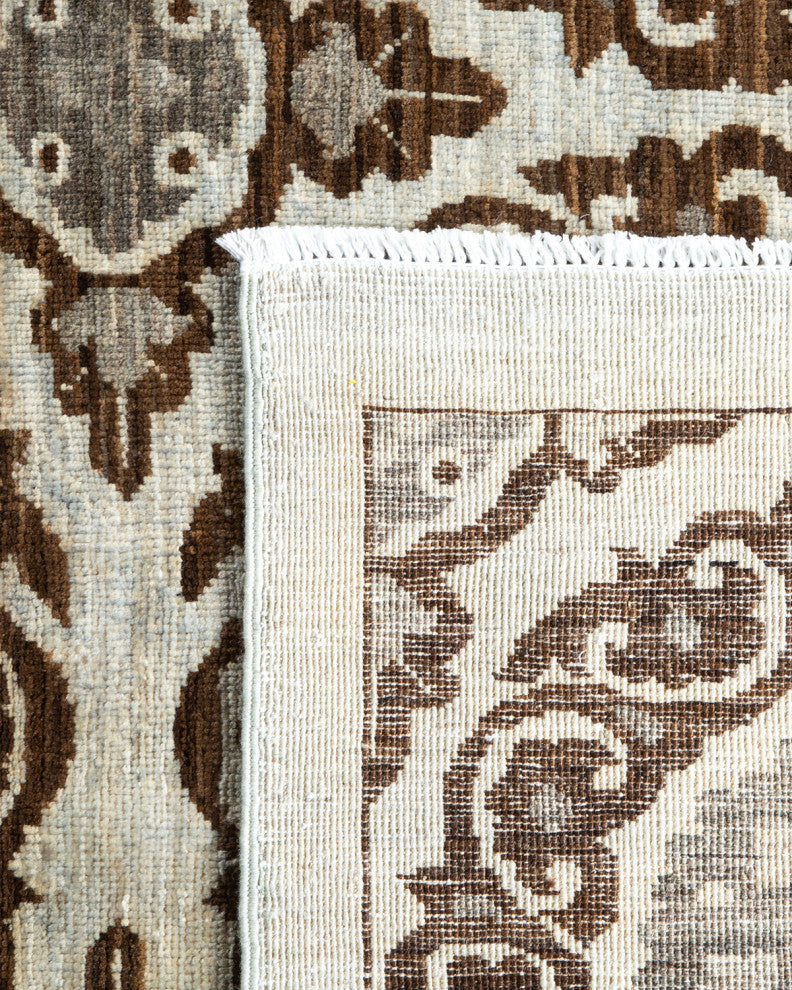 Eclectic, One-of-a-Kind Hand-Knotted Area Rug Ivory, 7'10"x9'7"